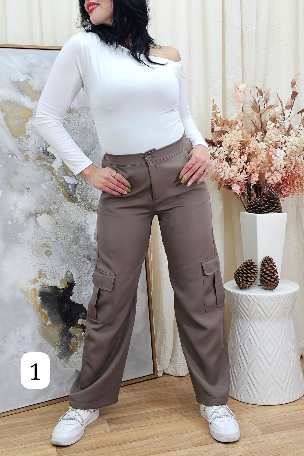 Pantalón cargo tela sastrera