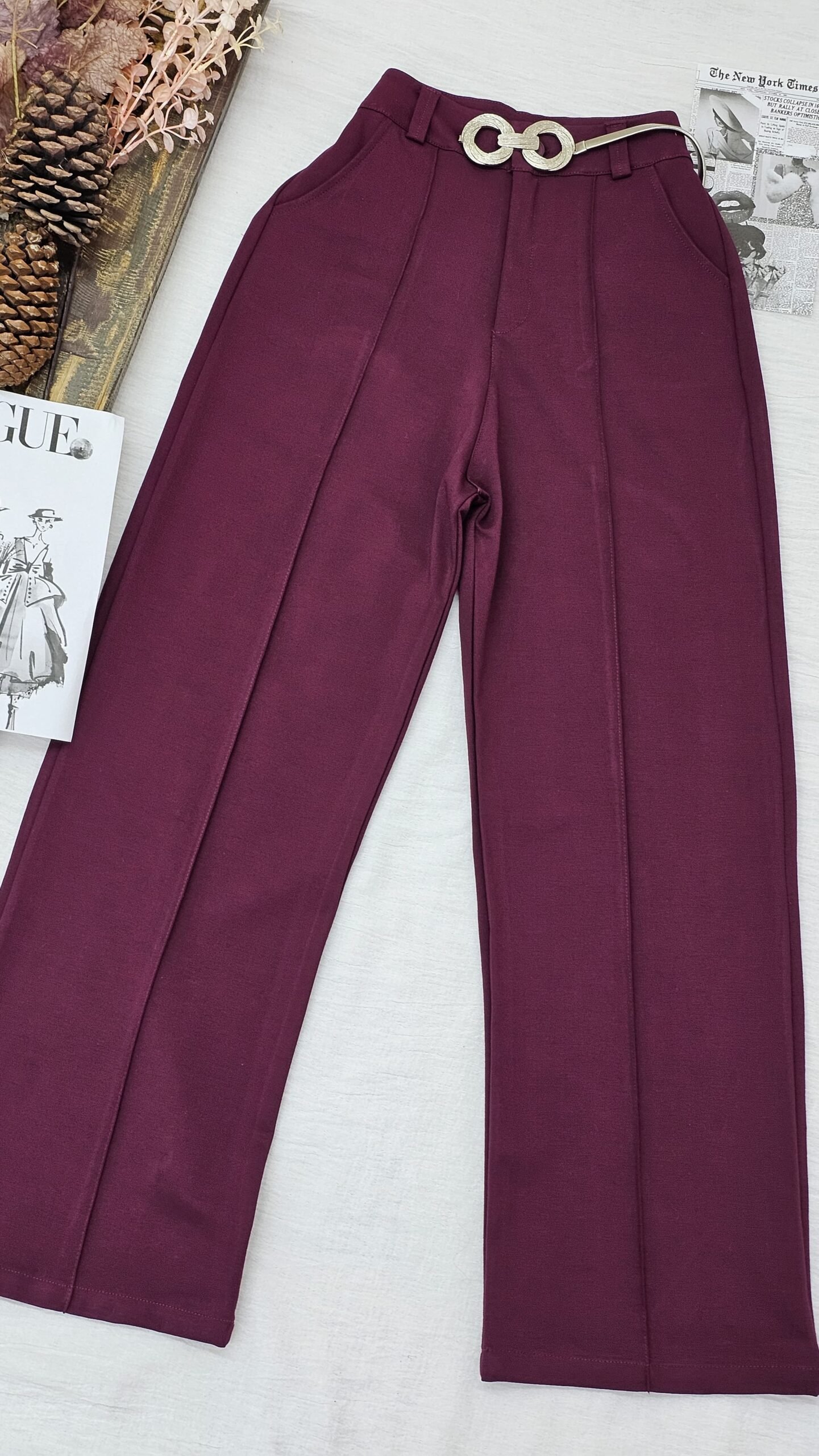 Pantalón con botón recto punto roma Emili