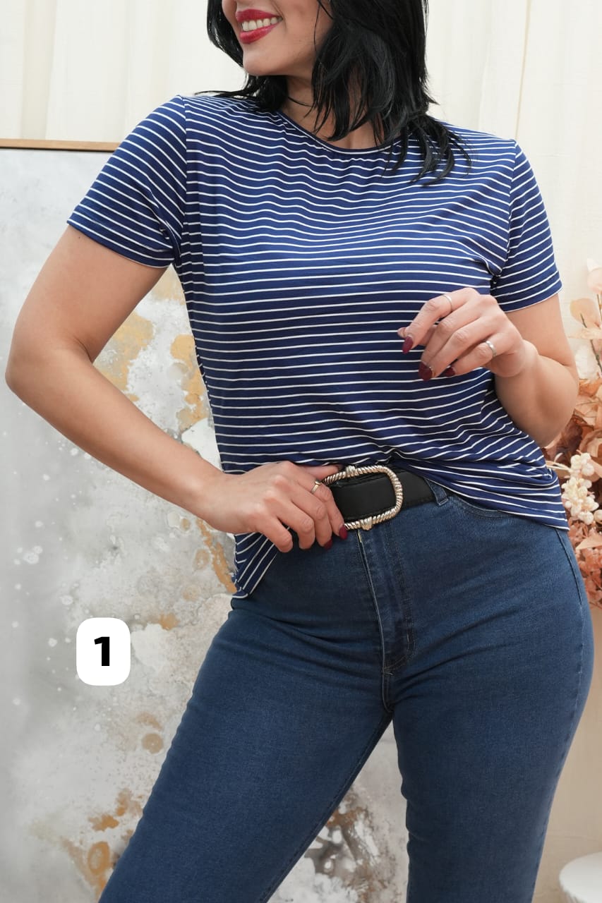 Remera básica modal rayada cuello redondo Juli