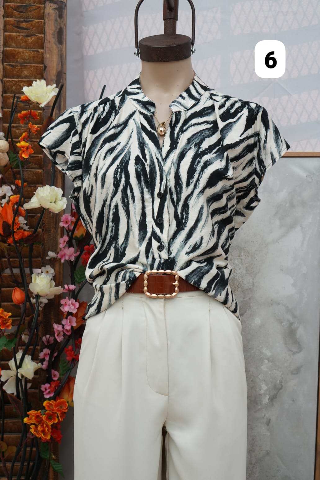 Camisola manga corta cuello mao emilia estampada