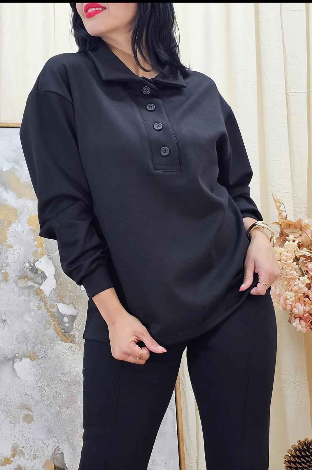 Alternative view of Buzo  chomba cuello V punto roma  Verona