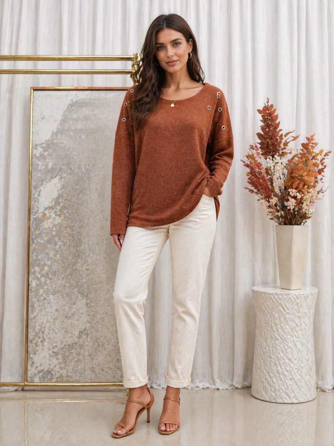 Alternative view of Buzo de lanilla con ojalillos en hombros analaura