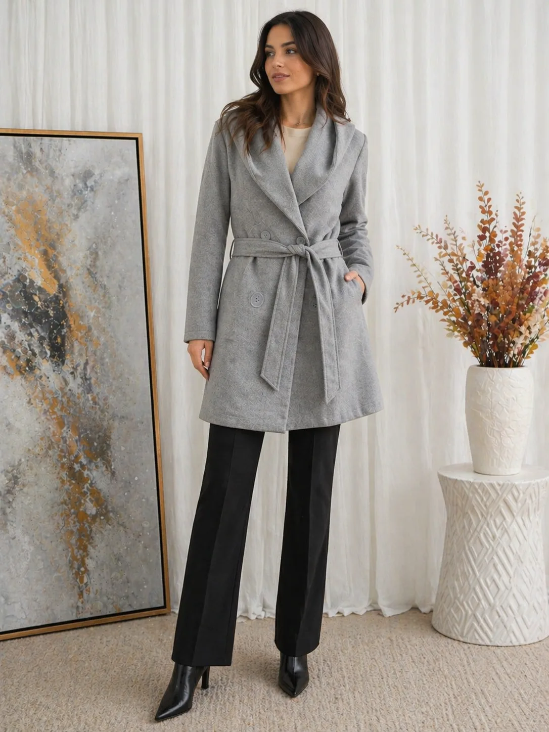 Alternative view of Saco capucha de paño con cinto y boton Cruzado Alice