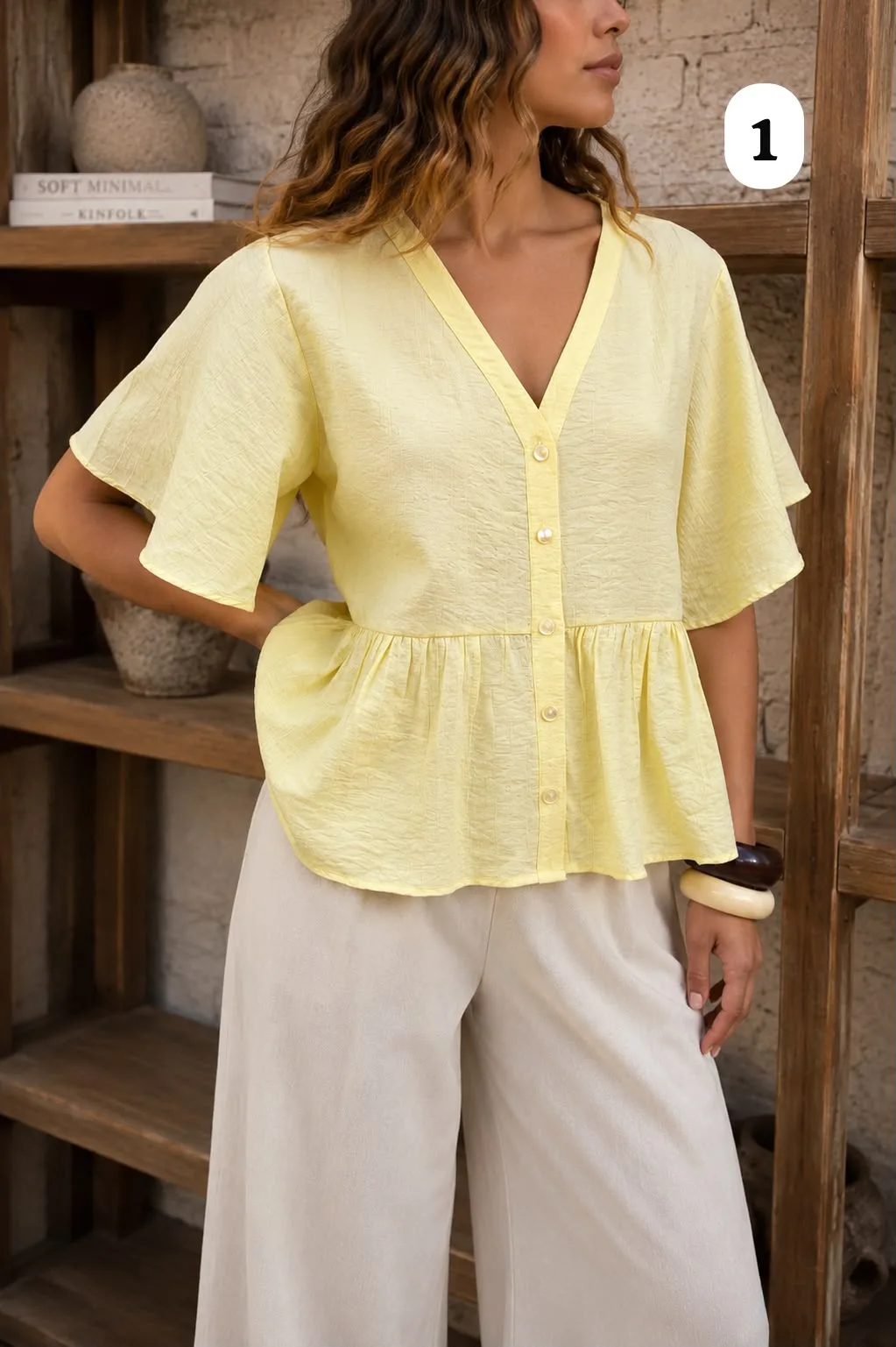 Camisa manga corta escote V con vuelo en la cintura de bambula Rous