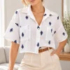 Camisa hawaiana de lino bordado estampado con bolsillos Eri - Gaby Chic (foto 2)